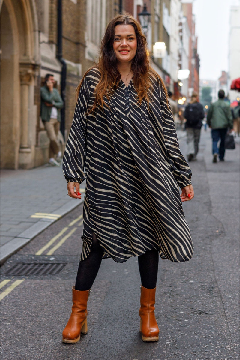 Black Colour Stella pleat tunic dress Black Zebra