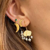 Stine A Big gold splash earring elegant pearl